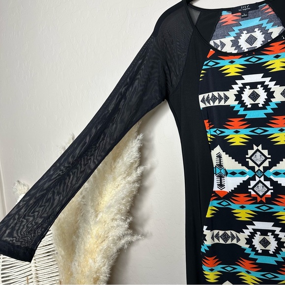 Iris Basic Aztec Print Dress, Sheer Mesh Long Sleeve, size large - Picture 7 of 10